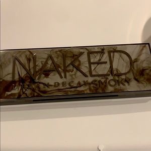 Urban Decay Naked Smokey Palette